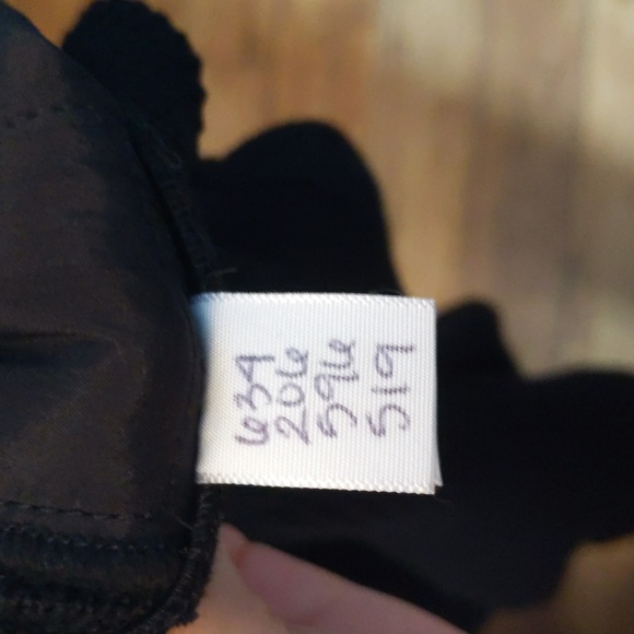 ST. JOHN wide leg culottes/lounge pants - Picture 9 of 9